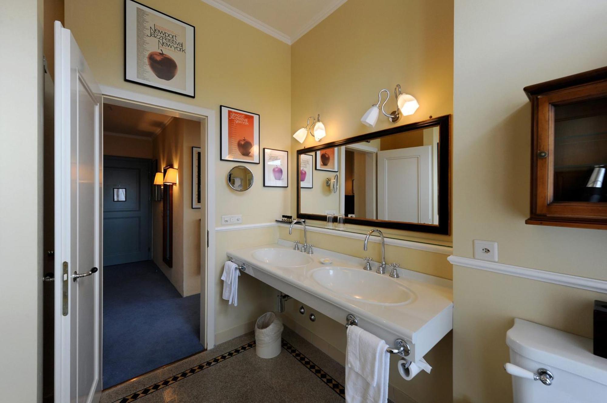 Unique Hotel Innere Enge Bern Ruang foto